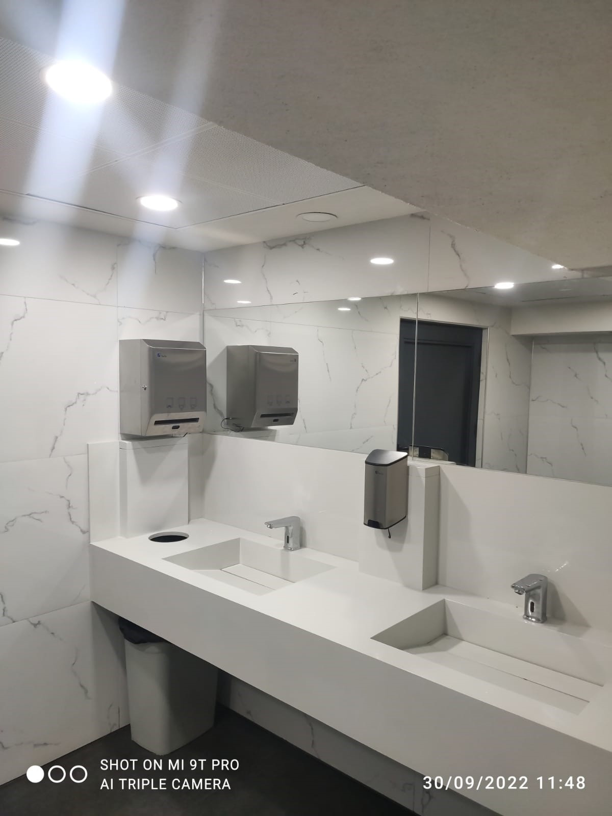 GS208 Fotoselli Batarya CZQ20KR  Fotoselli Havluluk ve ZYQ100K Sabunluk Uygulaması